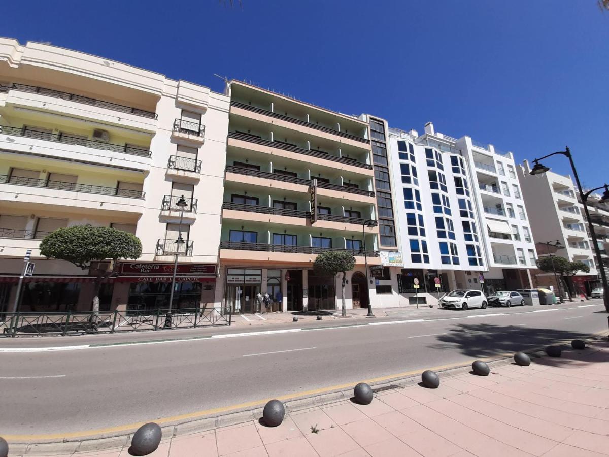 Hotel Buenavista Estepona Exterior photo The new building of the University of Patras