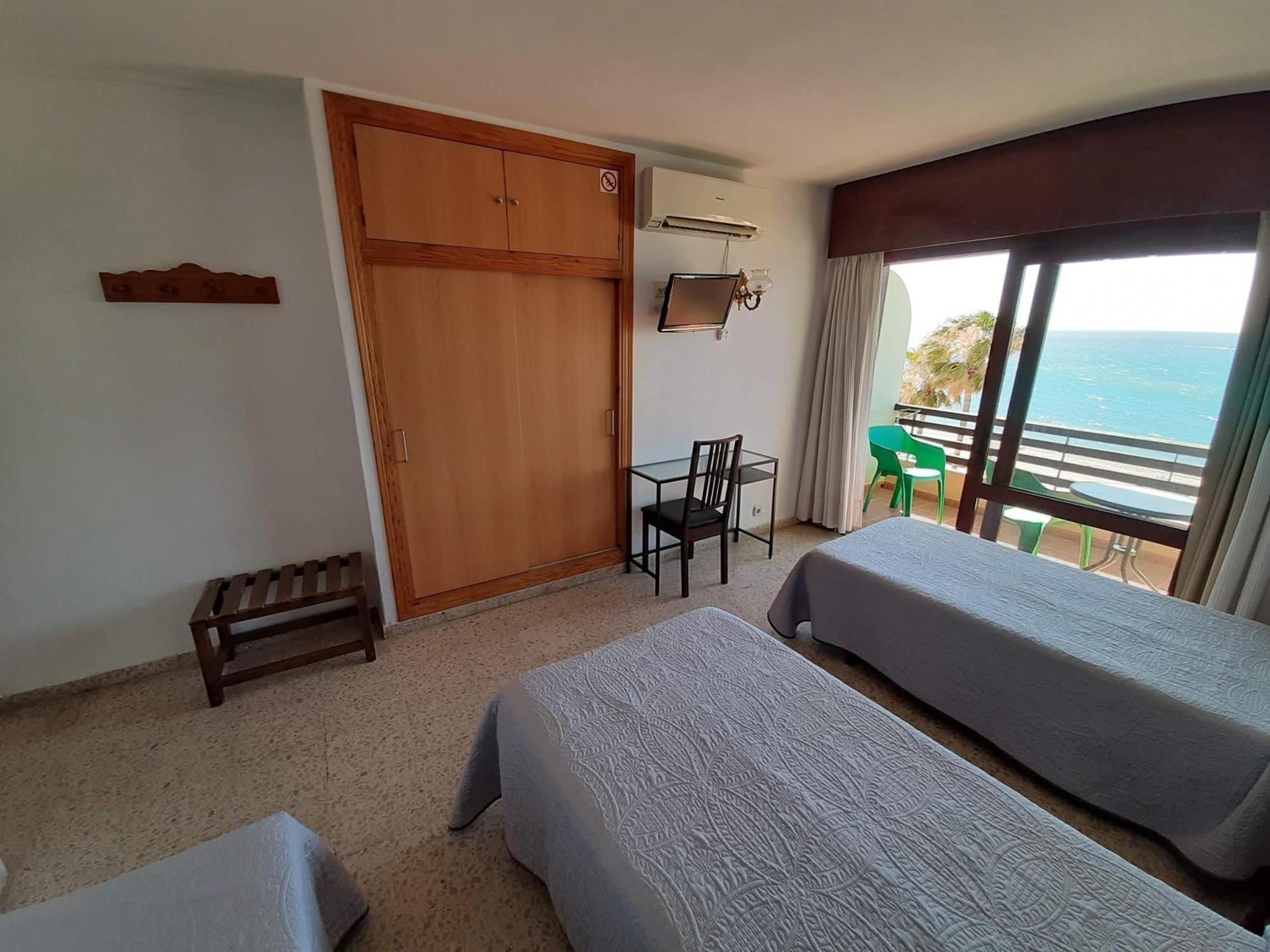 Hotel Buenavista Estepona Room photo A room at the hotel